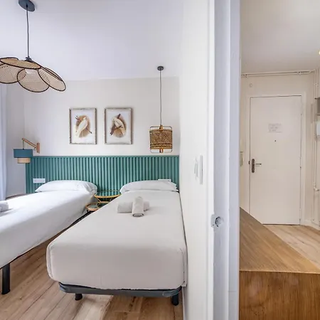 Bebarceloner Eixample - 4 Bedrooms 公寓